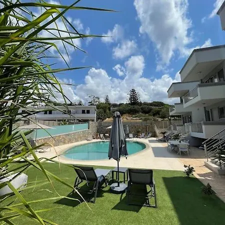 Modern Family Ewa With Pool, Dining Area On Crete Coast Stavromenos (Rethymno)