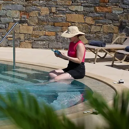 Modern Family Ewa With Pool, Dining Area On Crete Coast Stavromenos (Rethymno)