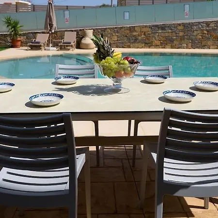 Modern Family Ewa With Pool, Dining Area On Crete Coast Apartamento