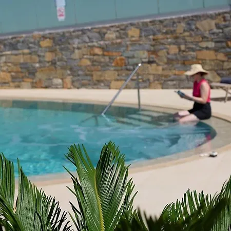 Modern Family Ewa With Pool, Dining Area On Crete Coast Apartamento Stavromenos (Rethymno)