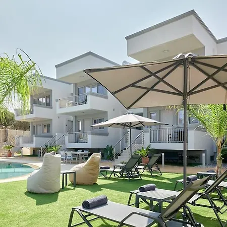 Apartamento Modern Family Ewa With Pool, Dining Area On Crete Coast