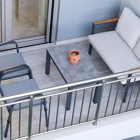 Modern Family Ewa With Pool, Dining Area On Crete Coast Apartamento *